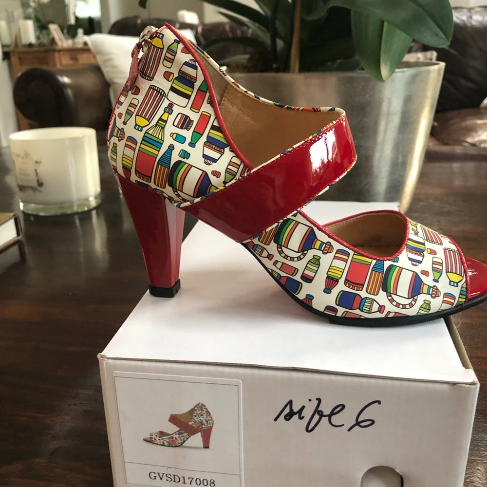 Red Patterned Peep-Toe Heel with Colorful Print - Women Grape Vine